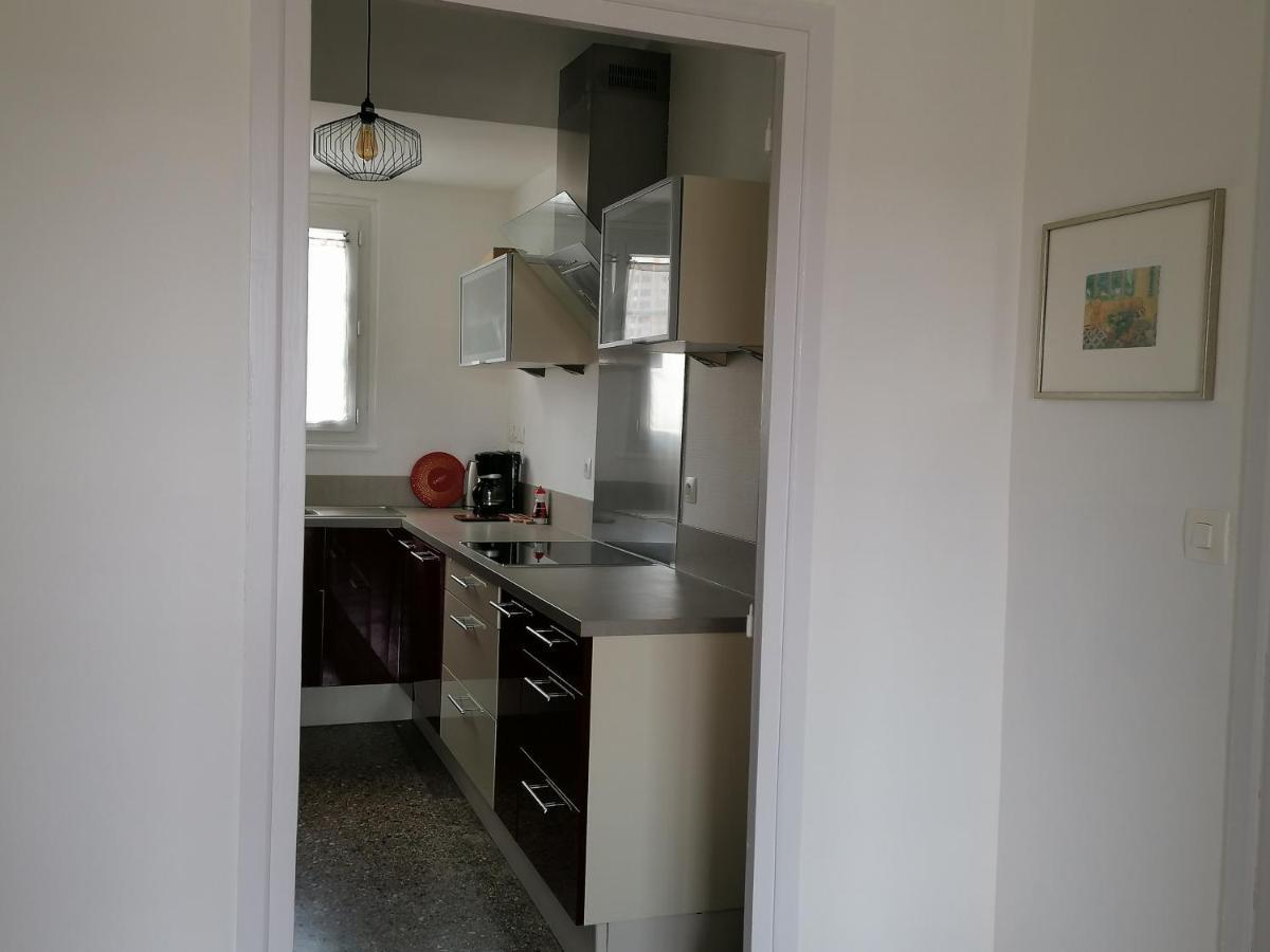 Appartement 85 M2 Centre-Ville Entierement Renove Le Creusot Dış mekan fotoğraf